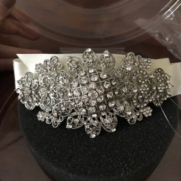 NEW Crystal Ivory Bridal Belt